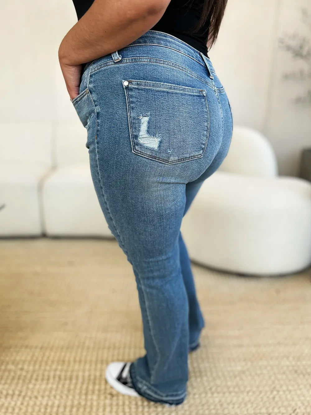 Judy Blue Ripped Full Size Distressed Jeans