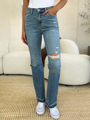 Judy Blue Ripped Full Size Distressed Jeans