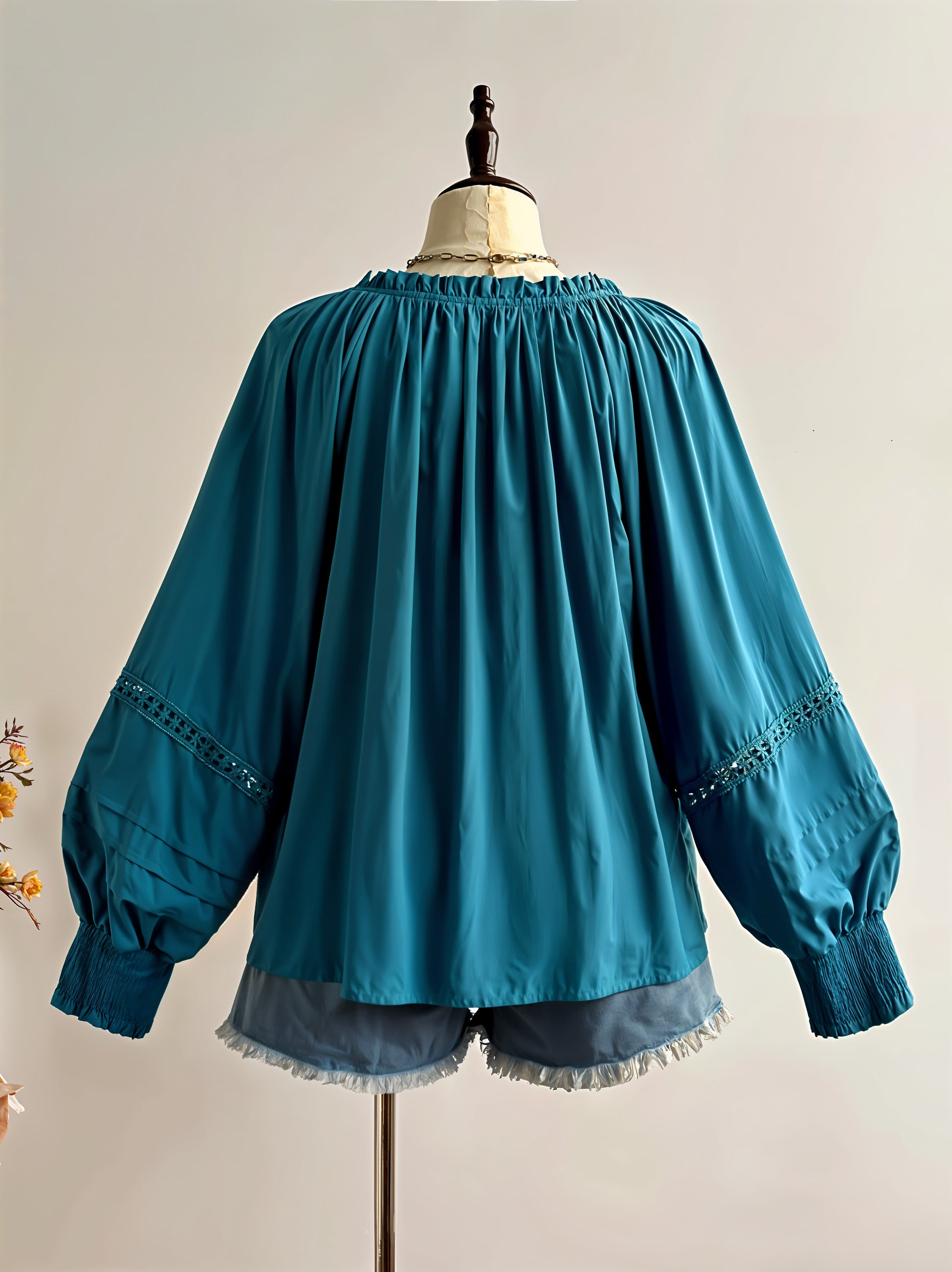 Plus Size Frill Pleated Lantern Sleeve Blouse